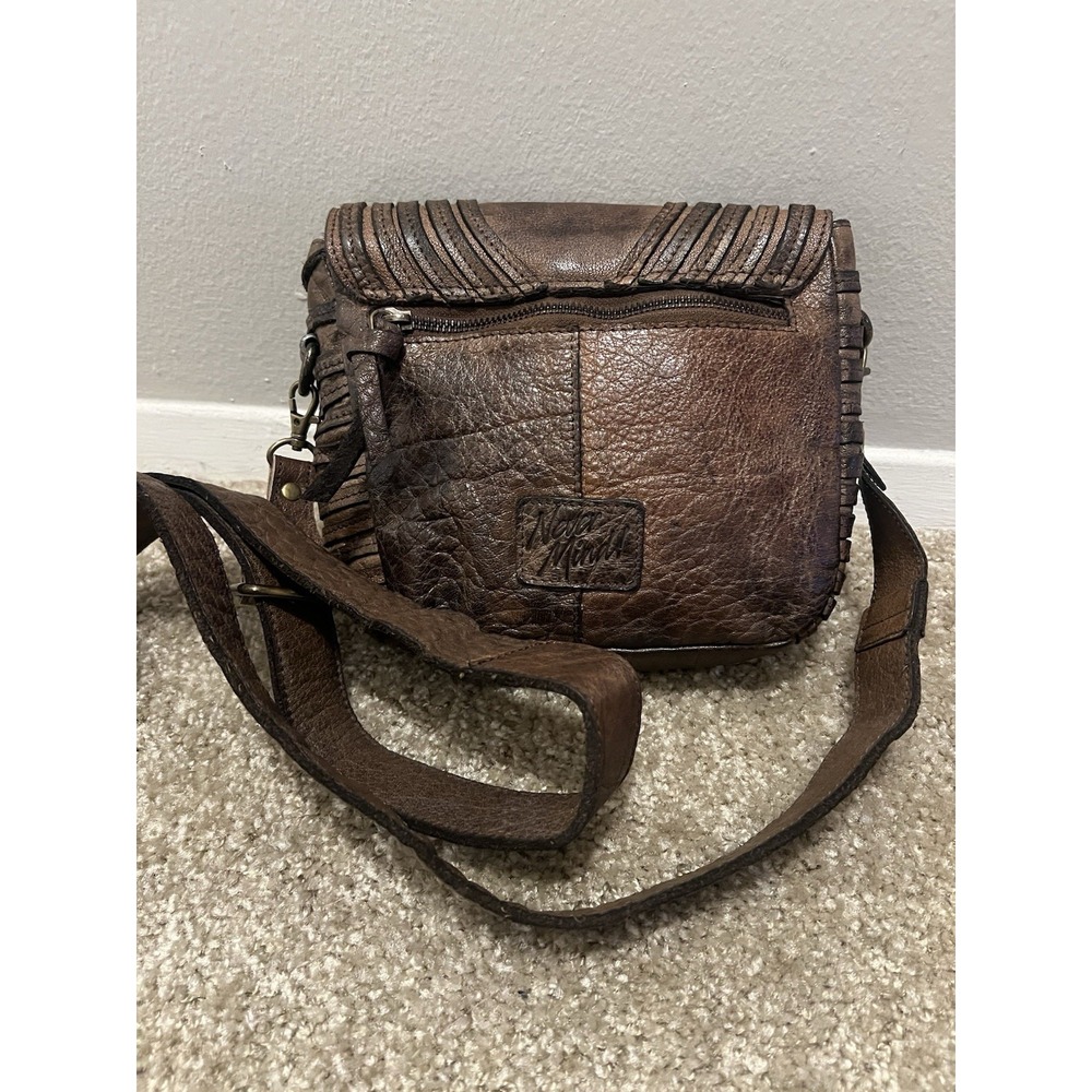 Never Mind Vintage Handmade Genuine Cowhide Leather Woman's Crossbody Bag - Picture 2 of 13
